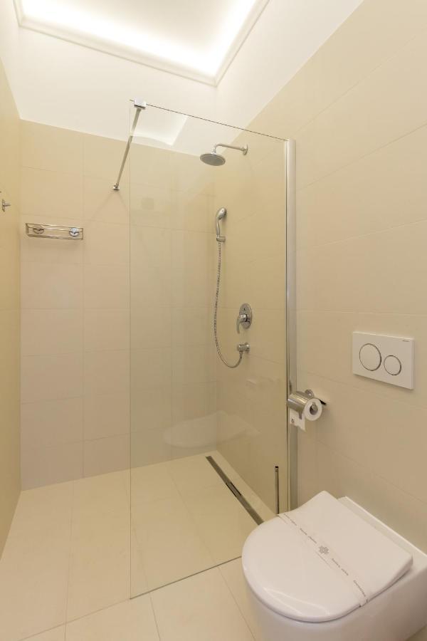 Luxury Rooms In The Center Of Split - Maniva Exterior photo